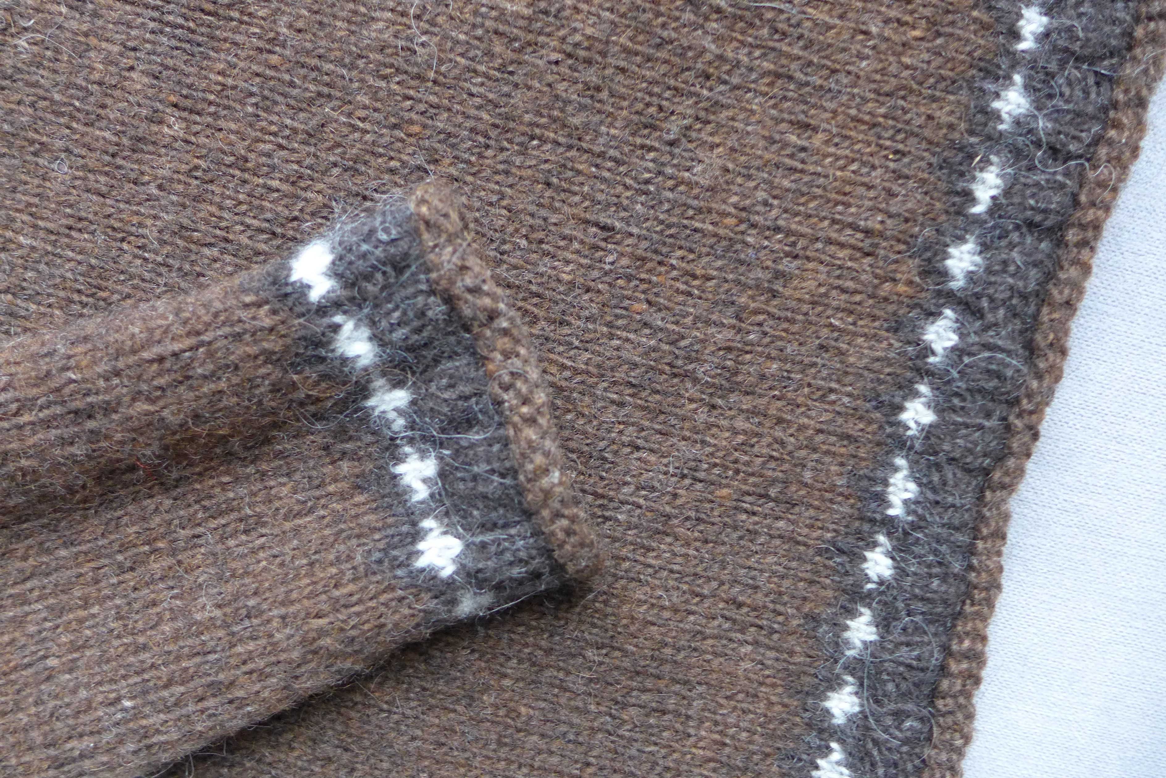 Wełniany ISLANDZKI SWETER lopapeysa 36 S rękodzieło HANDMADE norweski