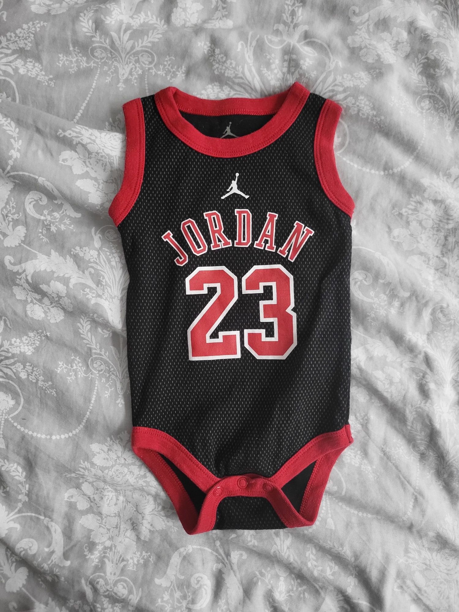 Body Jordan dla chłopca rozmiar 0-6