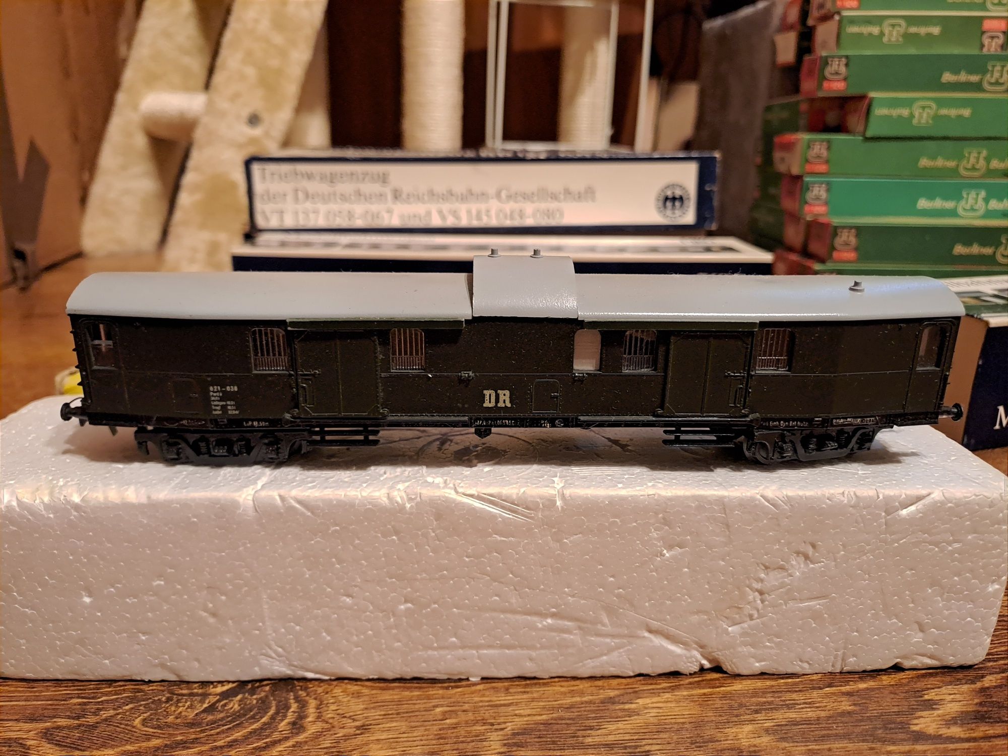 Wagon pocztowy H0