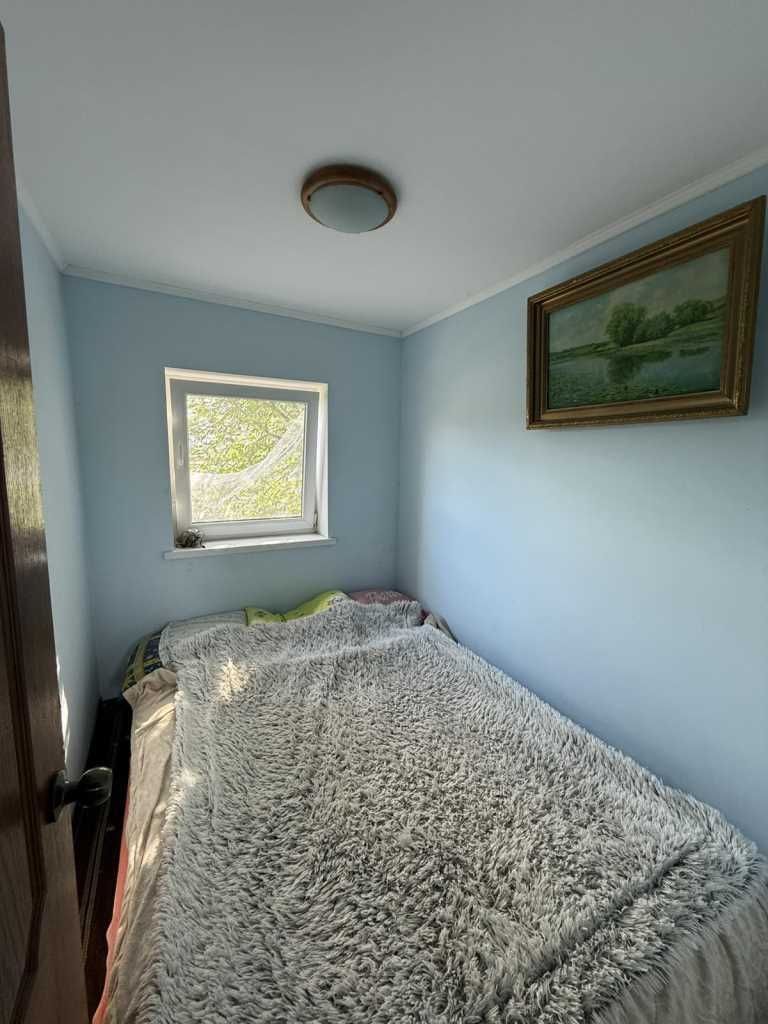 Дача 50 м², 2 поверхи, 10 соток землі, гараж