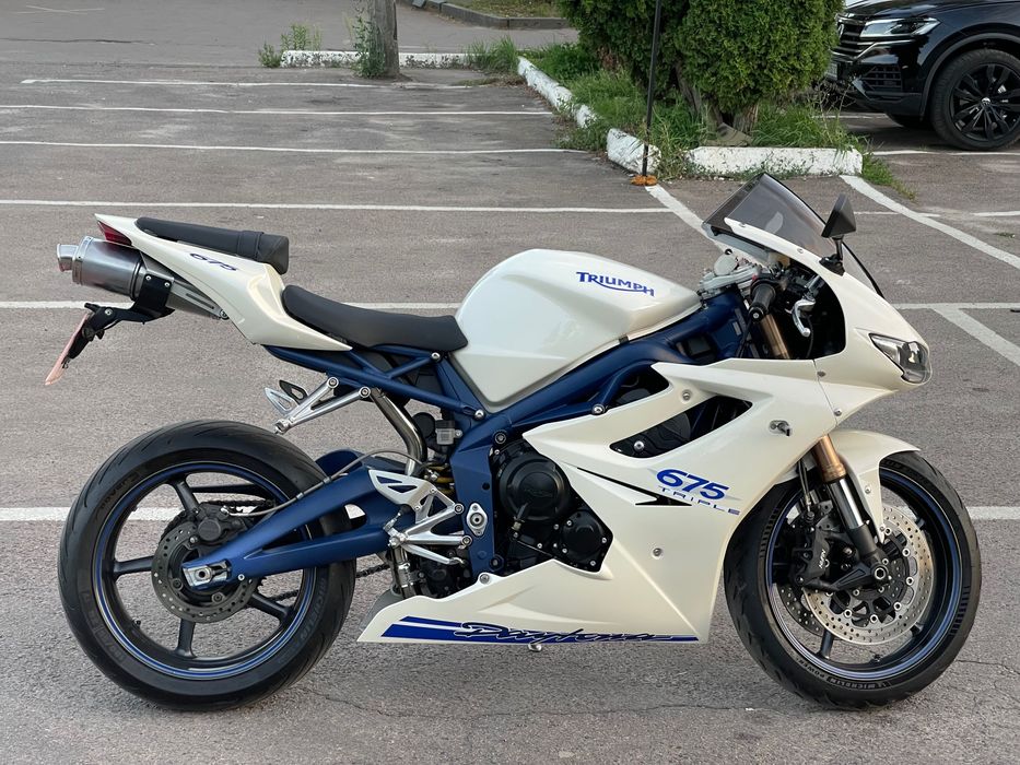 Мотоцикл TRIUMPH Daytona 675