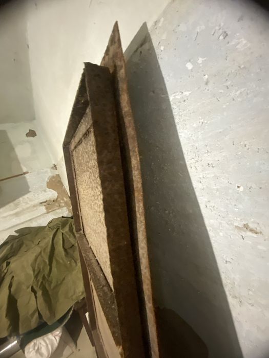 Двери металичиские с рамой