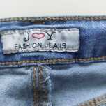 Spodnie w kolorze jeansy rozm. 134
