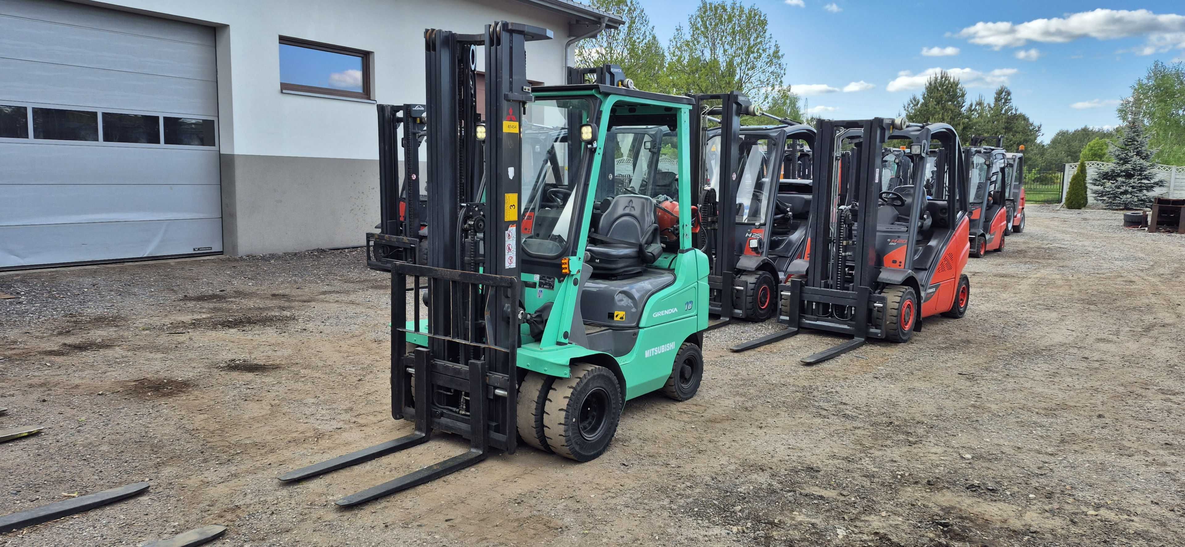 Mitsubishi FG18 - Rok 2017r - Triplex 5.50 m. Koła Bliźniaki. Stan BDB