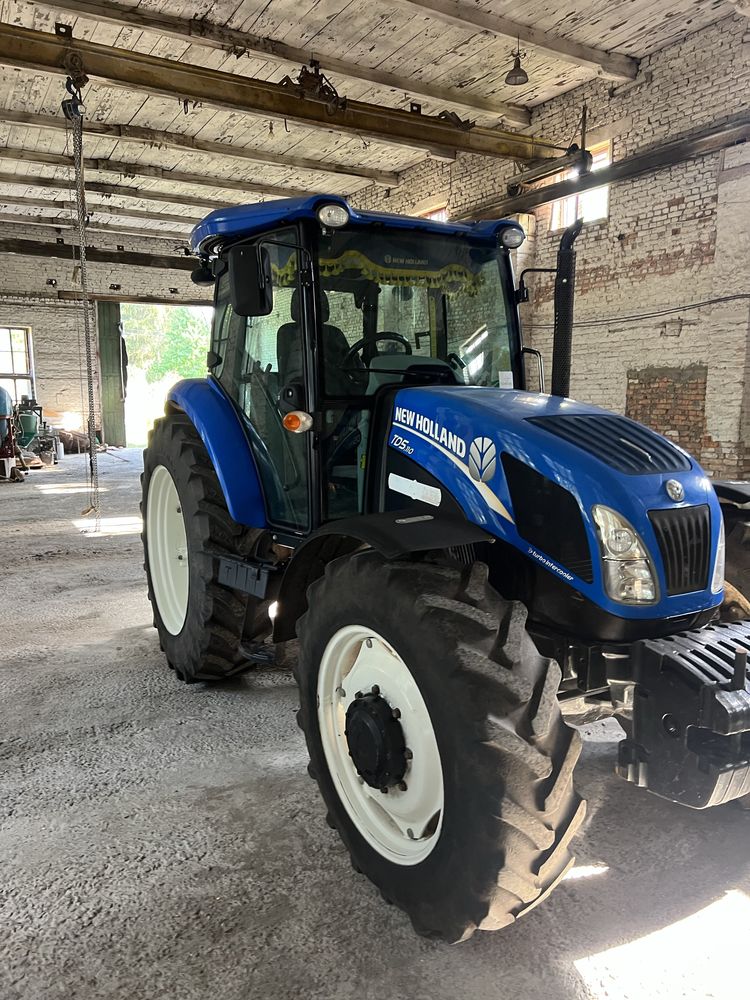 Трактор New HOLLAND TD5.110