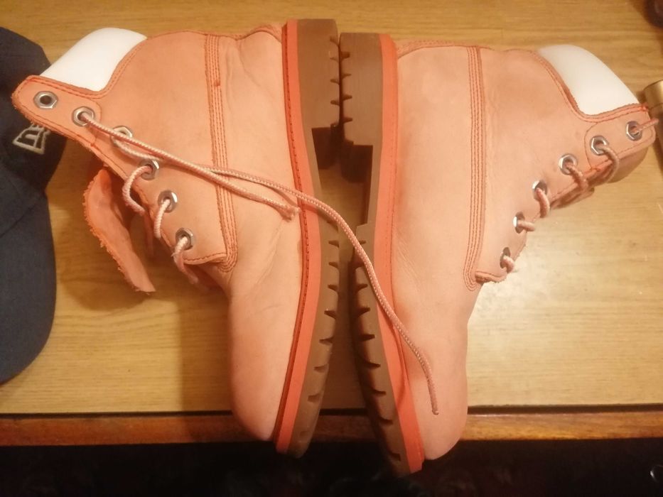 Женские кожаные  ботинки  Timberland