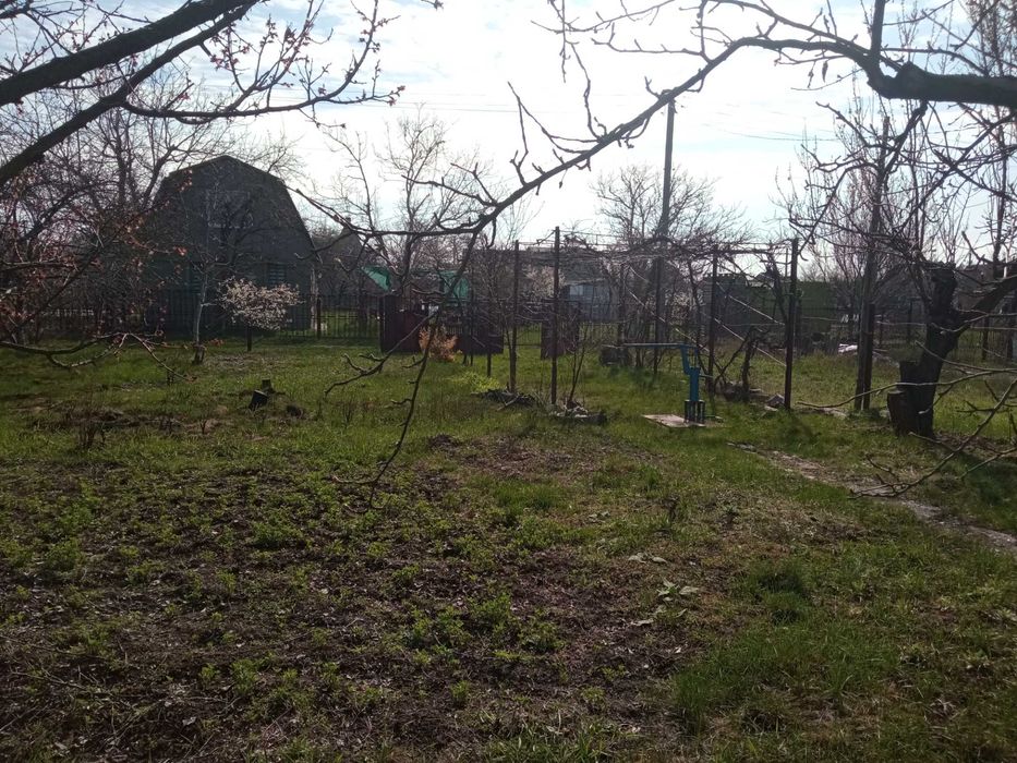 Продам дачний будинок в СТ Фотон