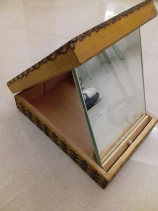 Skrzynka szkatułka na biżuterię lublin pamiątka PRL