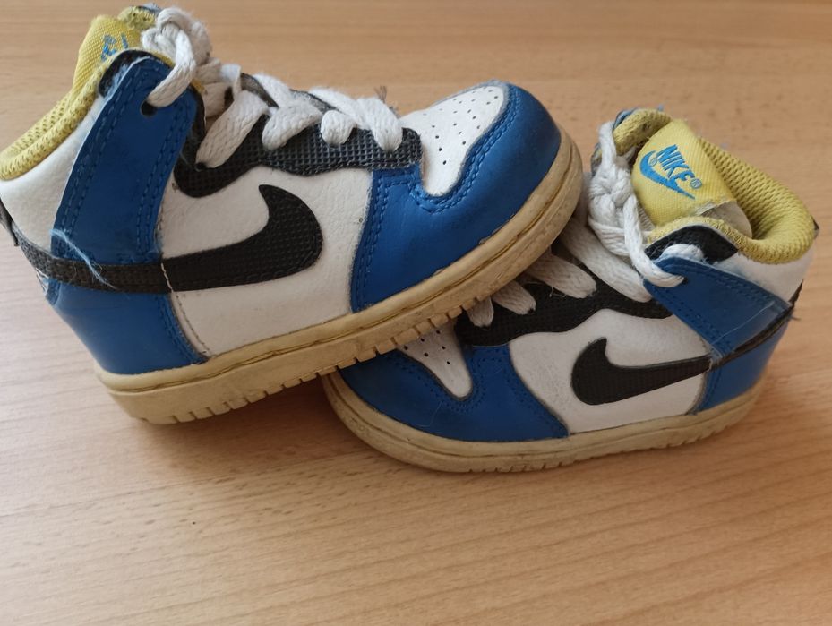 Tennis bota Nike 21,5