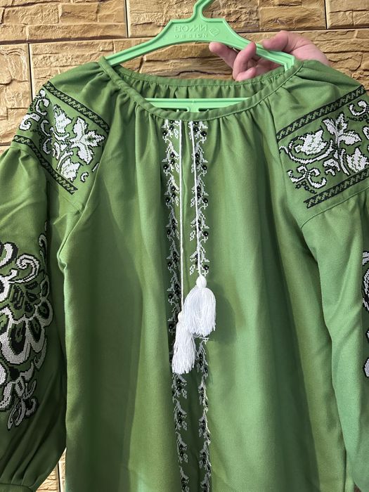 Вишите плаття, розмір 50-52, льон