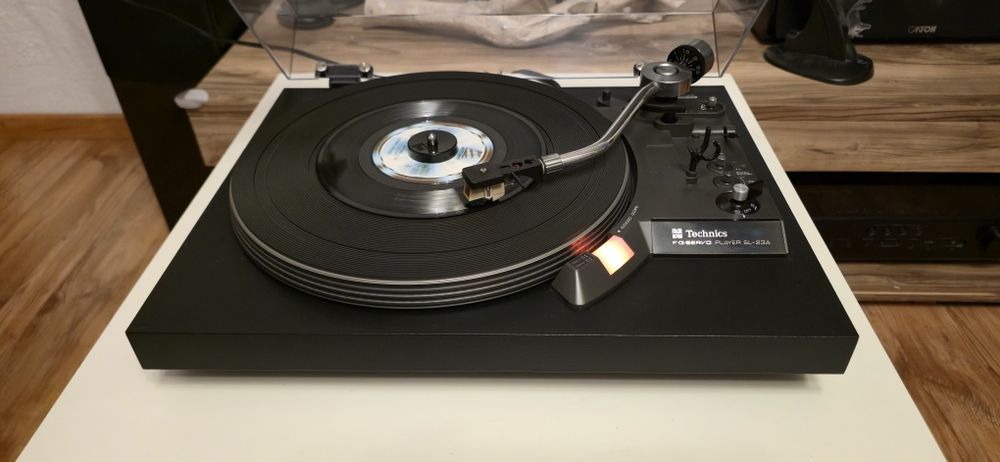 Technics SL 23 A Gramofon