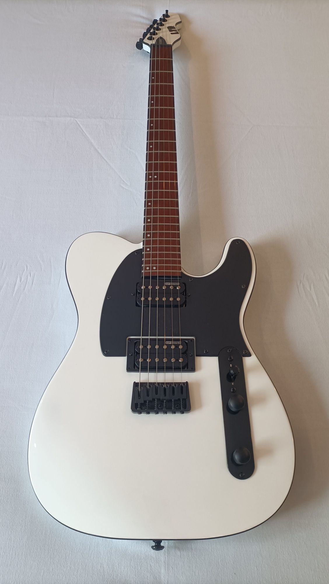 Guitarra Elétrica ESP LTD TE-200 Snow White