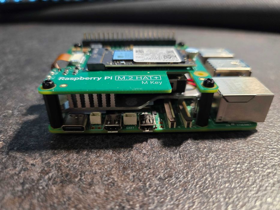 Raspberry Pi 5 8 GB + M.2 HAT + SSD 512 GB