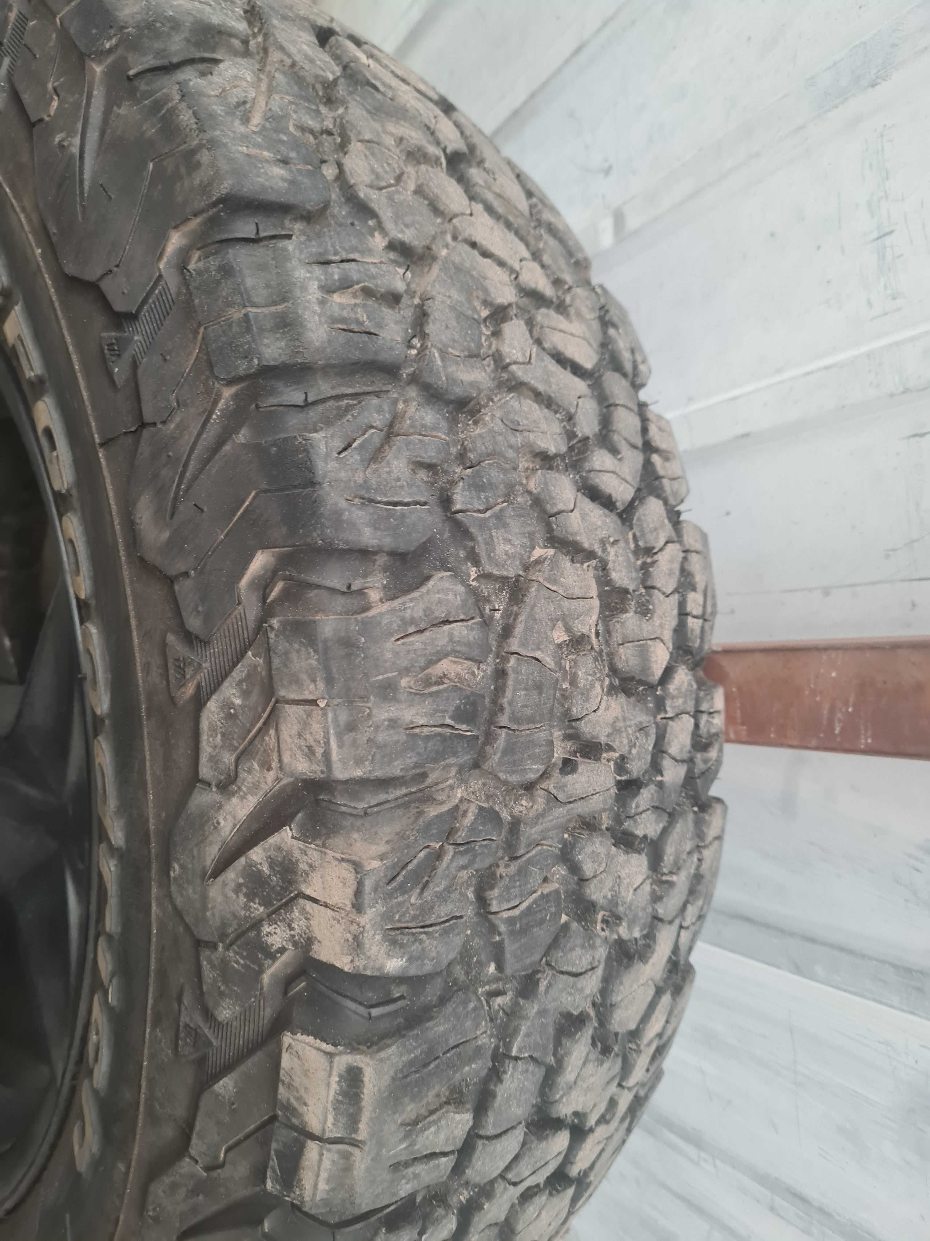 VW Amarok I 14r felga aluminiowa Autec 17 cali  7J x 17 H2 245/65 R17