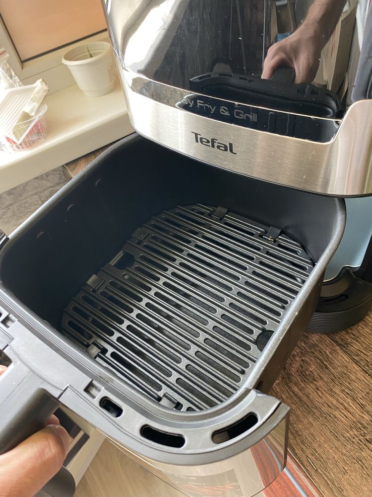 Аэрогриль Tefal (почти новая)