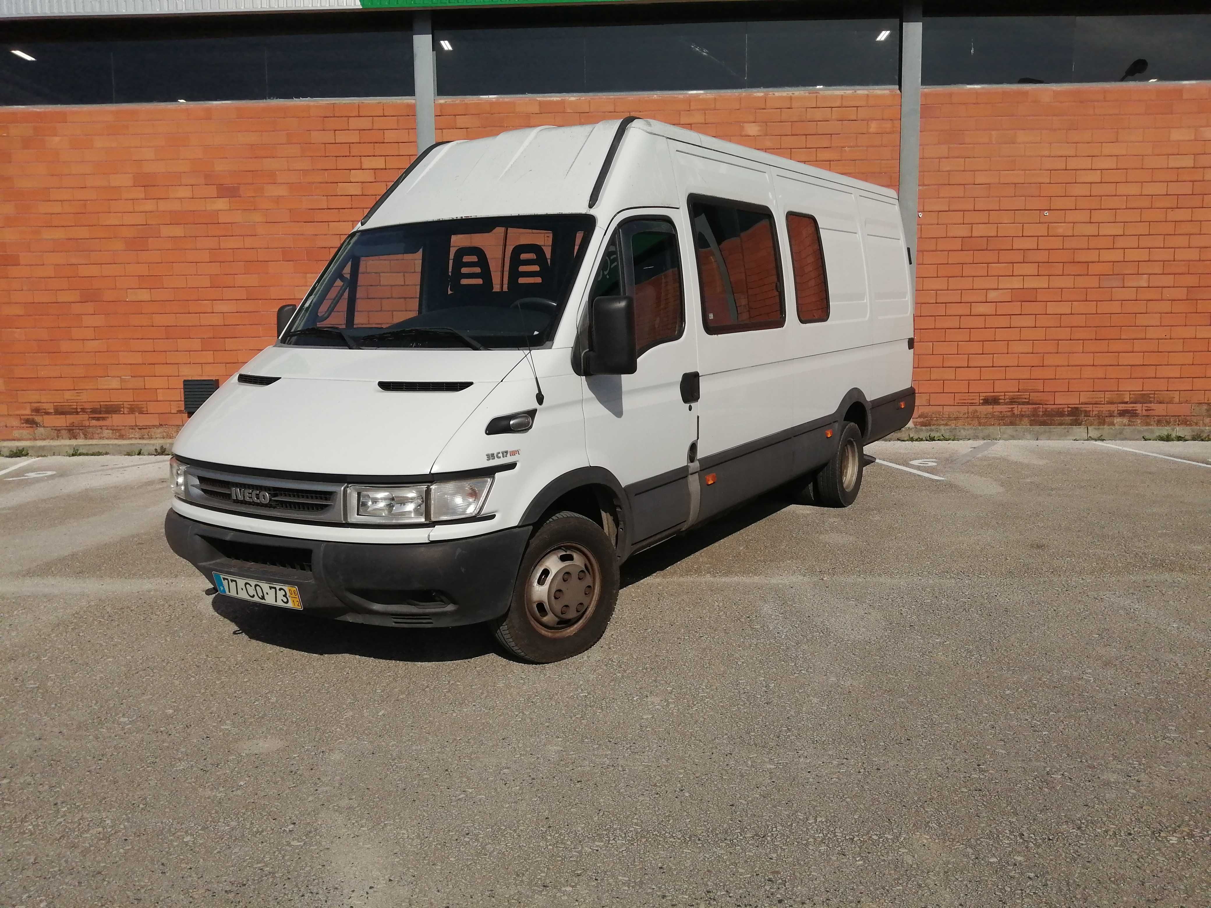 Iveco daily 9 lugares