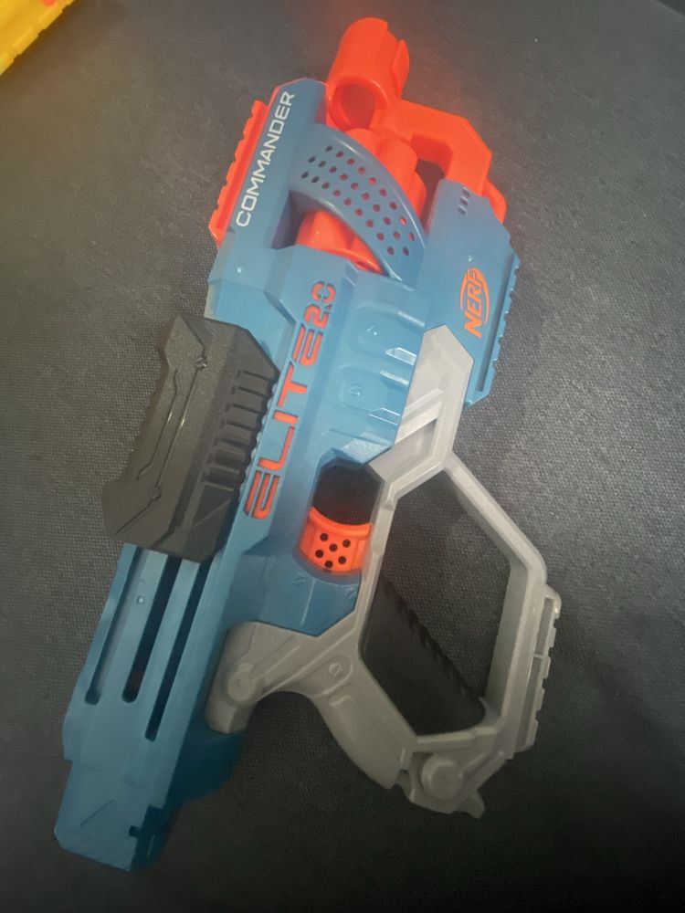 Nerf elite 2.0 пістолет
