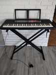 Keyboard YAMAHA PRS-F50 + stojak