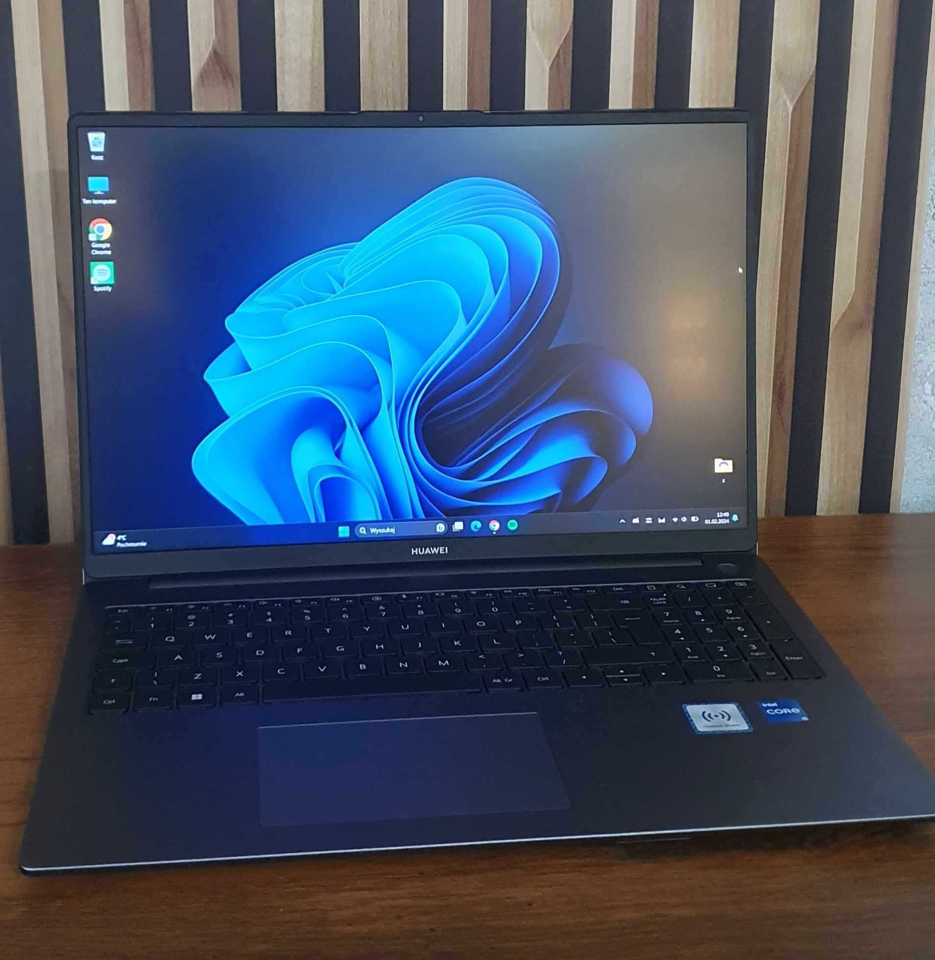 Laptop Huawei MateBook D16 i5-12450H 16GB RAM 512GB