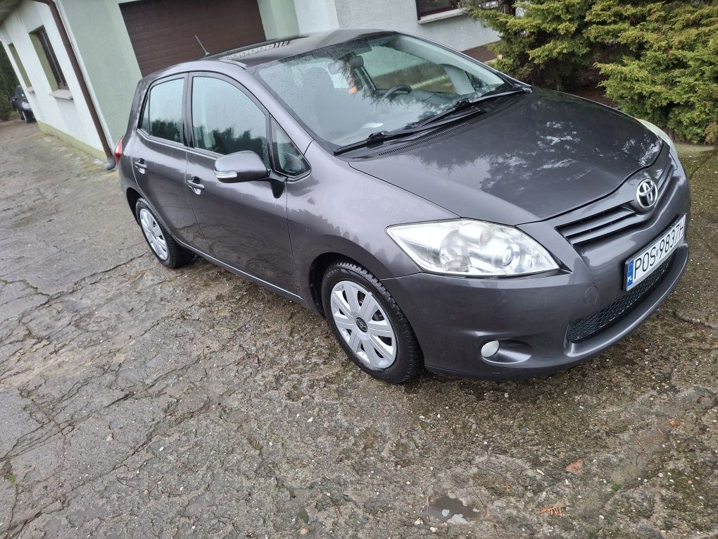 Sprzedam toyota auris lift OKAZJA