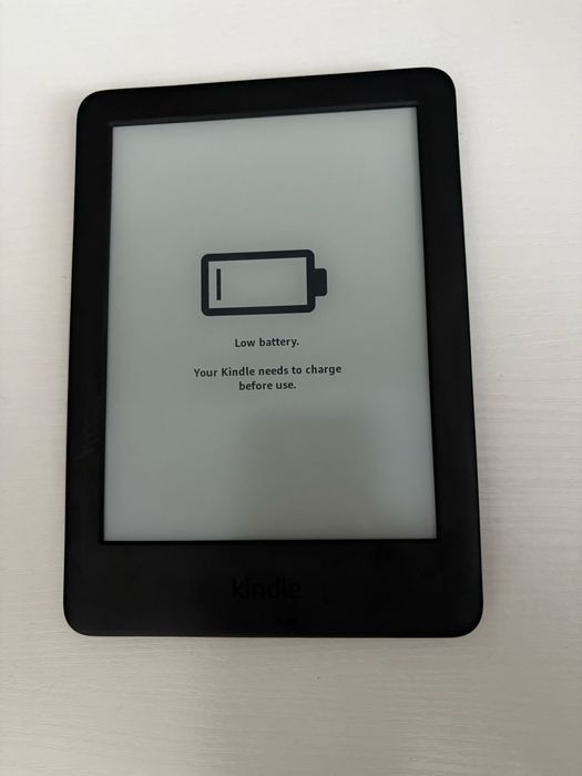 Kindle paperwhite 4 (10 generacja) + eleganckie etui ochronne