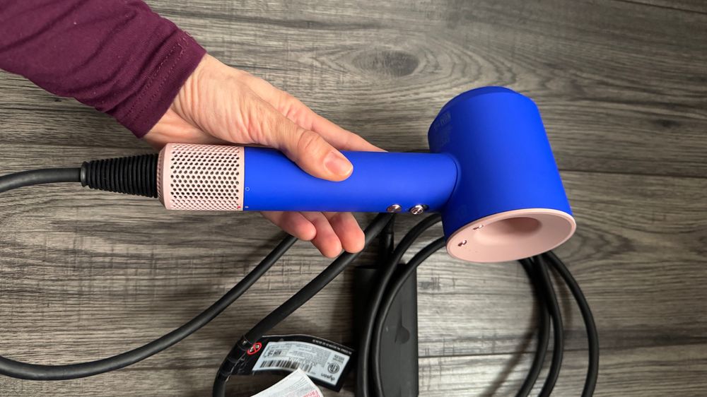 Фен Dyson Supersonic HD07 (оригінал, США версія 120V)  Повний комплект