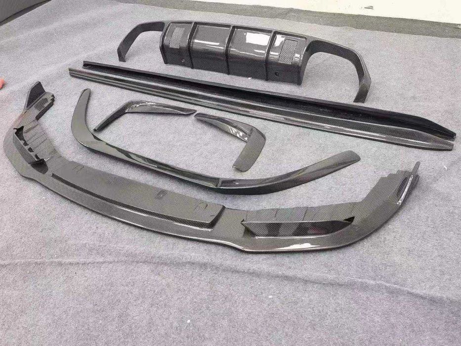 Карбоновий обвес для BMW G14 G15 G16 F91 F92 F93 M8 Competition