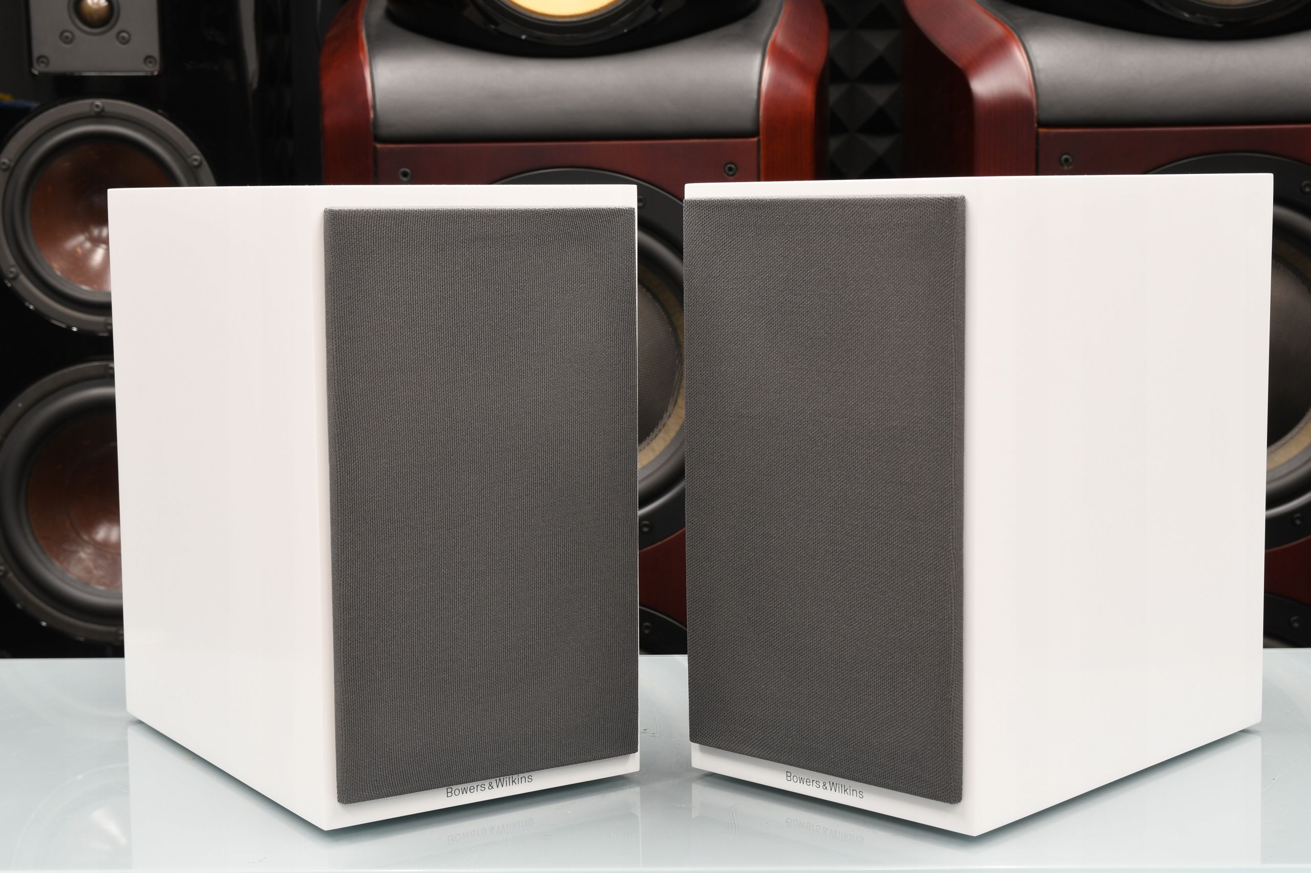 kolumny podstawkowe głośniki stereo Bowers & Wilkins B&W 707 S2