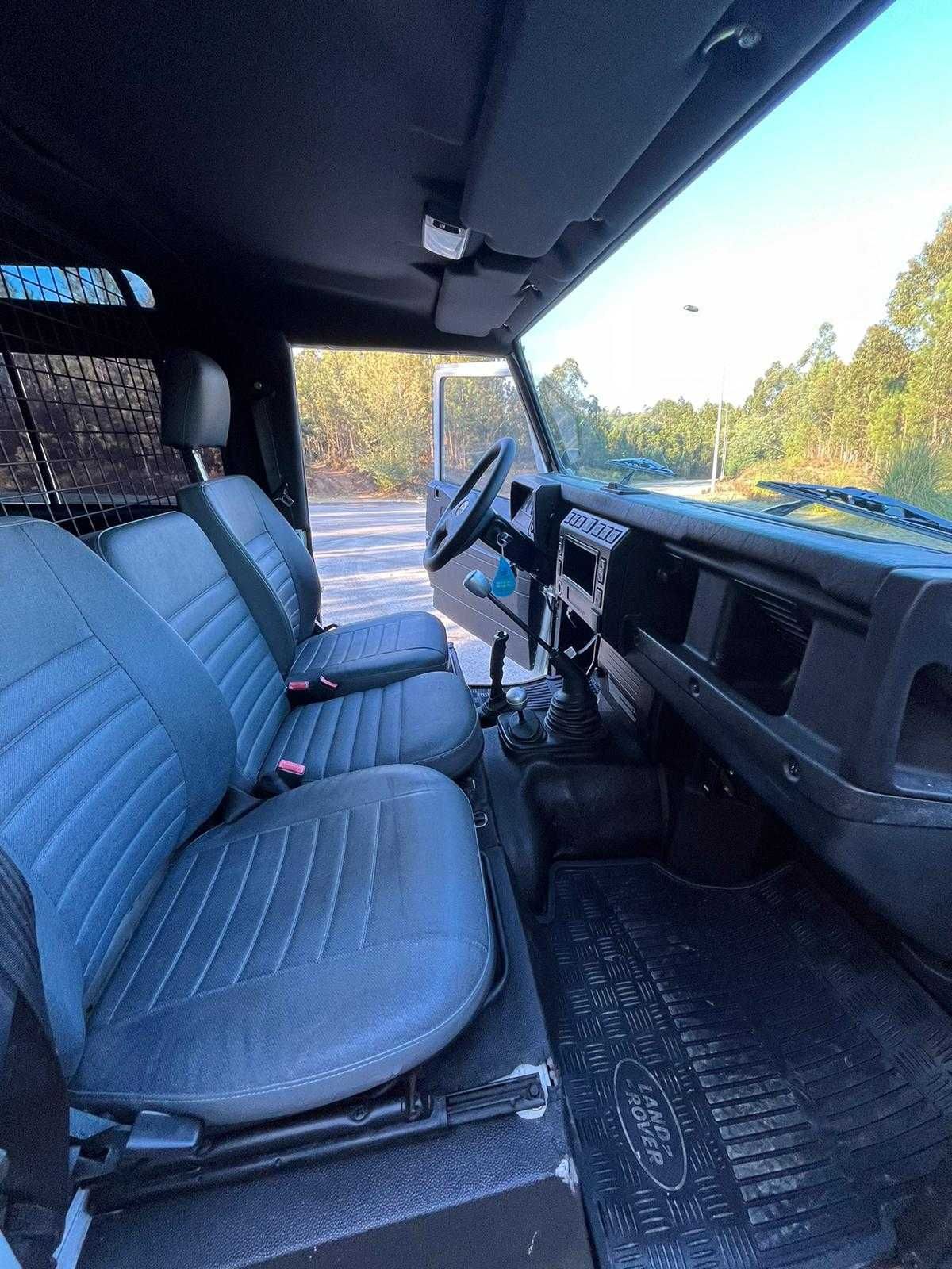 Land Rover DEFENDER Td5 de 2005