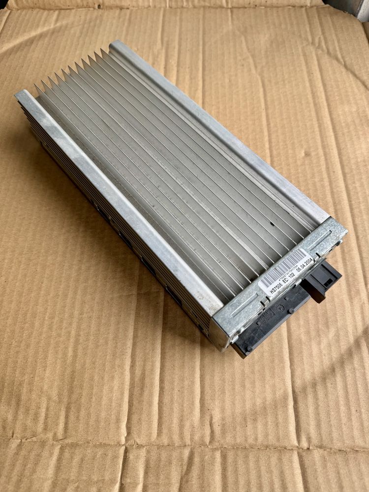 Wzmacniacz Logic7 BMW E60 E61 E63 E64 E81 E82 E87 E88 E90 E91 E92 E93