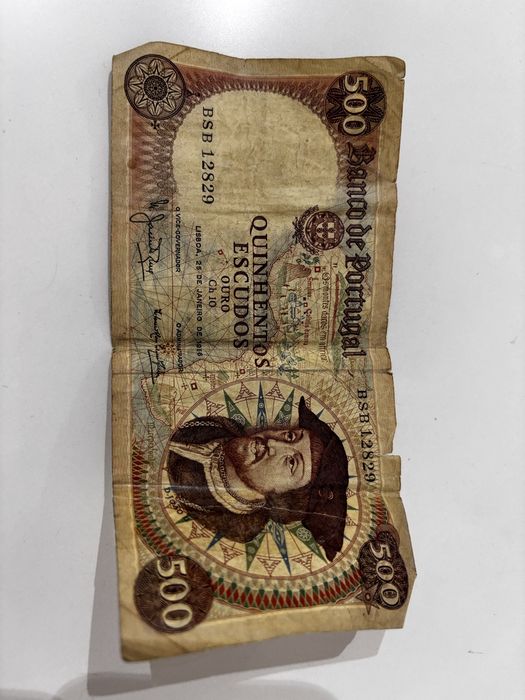 Nota de 500 escudos.