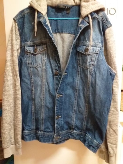 NOVO Casaco blusao ganga M,capuz sweat SEM USO,veja zonas DIAS UTEIS