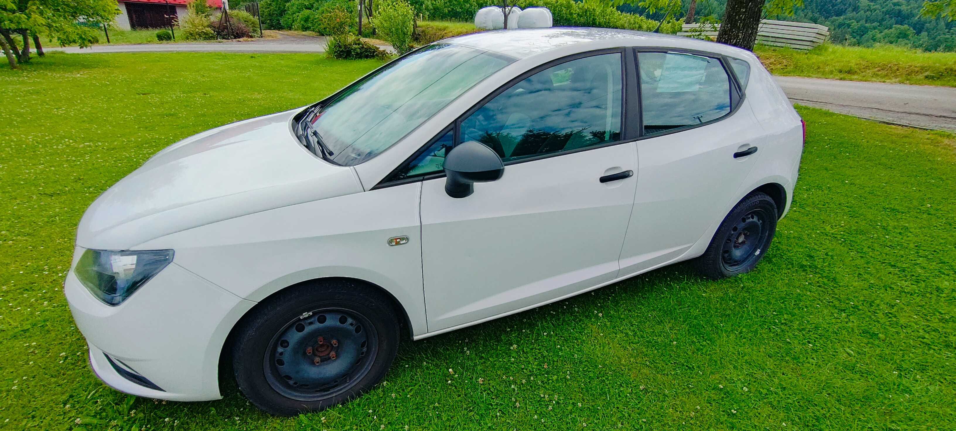 Seat Ibiza 2013r. 1.4 16V  120000km przebiegu SUPER STAN!!!