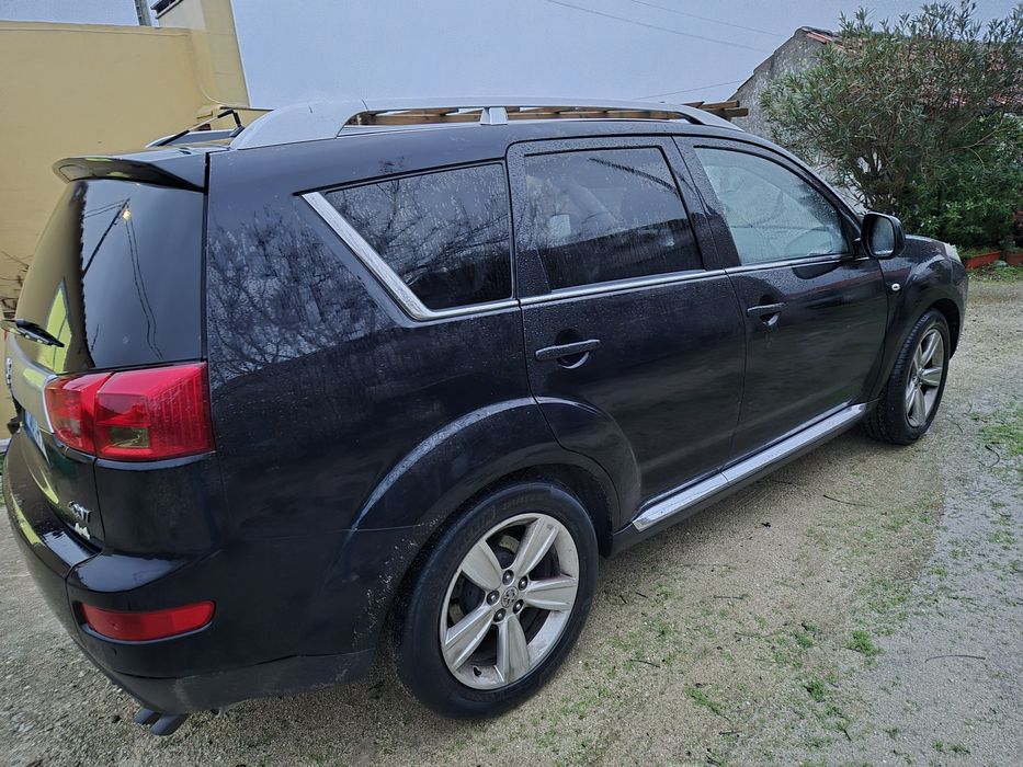 Pegeout 4007       7 lugares 4x4