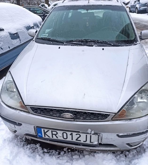 Ford Focus Ford Focus Mk 1, srebrny normalne ślady użytkowania , pojemny