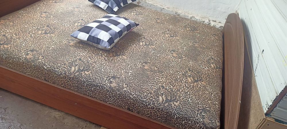 Кровать двуспальная 6500 дост отд