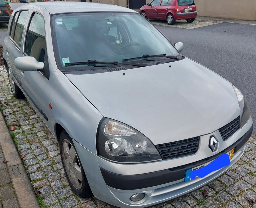 Renault clio 1.5 dci  2002