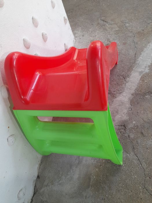 Escorrega para criança