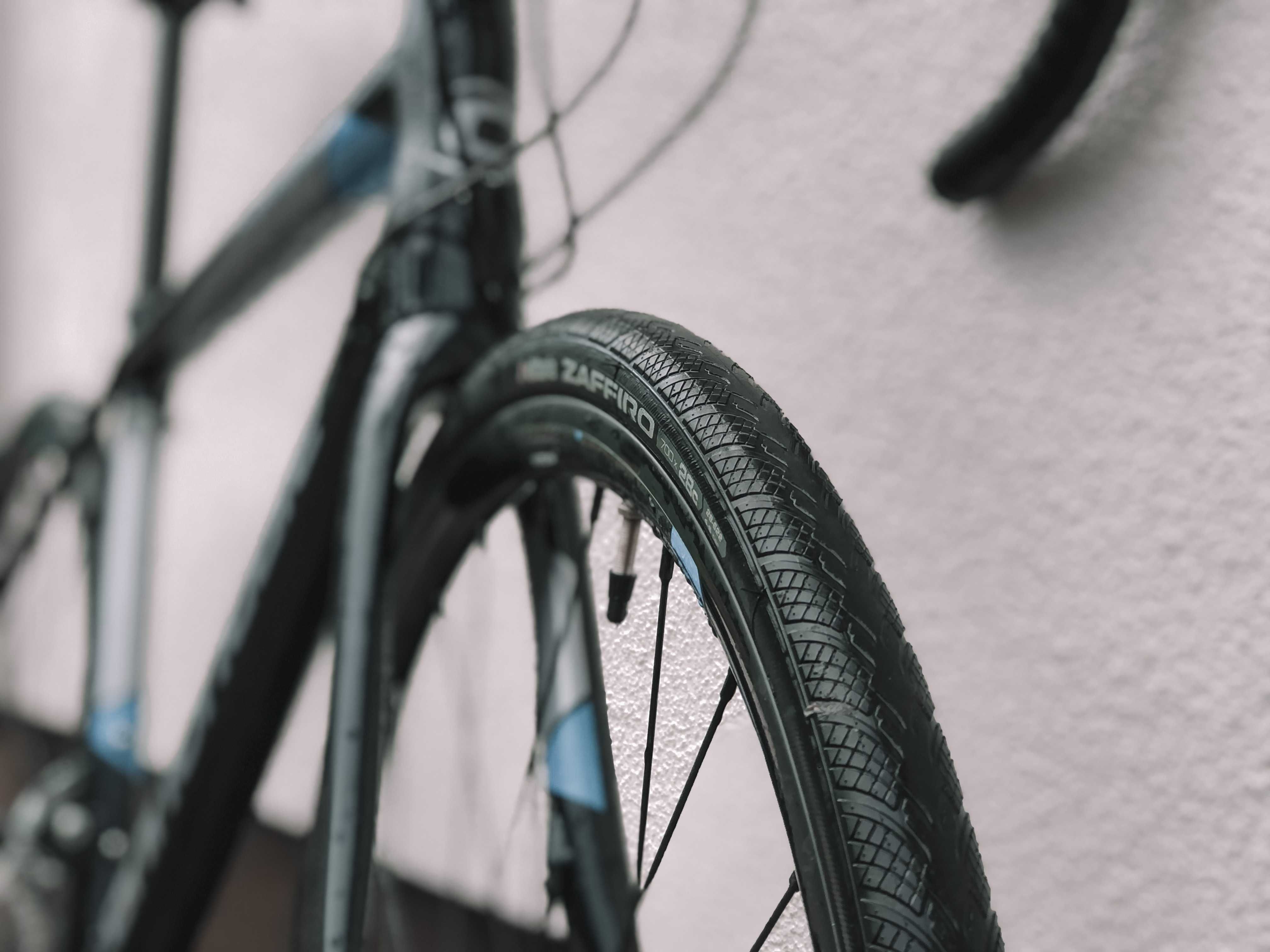 Cannondale SYNAPSE MDN / 54 рама / Шоссейный велосипед
