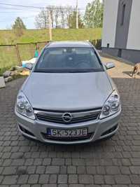 Mam Opel Astra H 1.7 CDTI Cosmo w wersji kombii