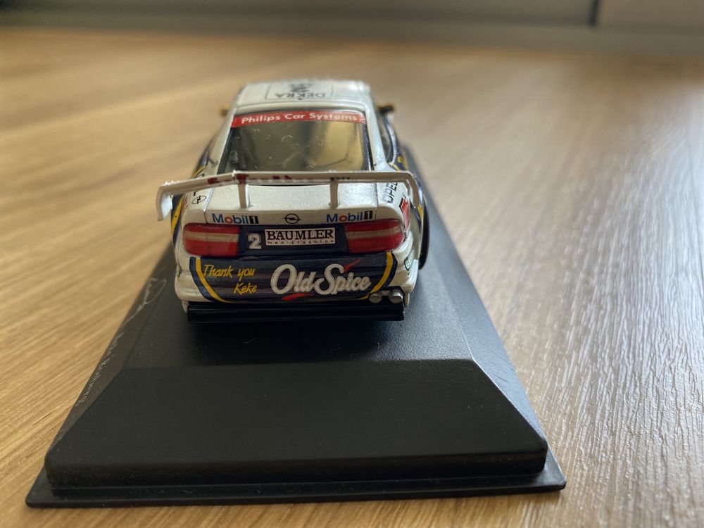 Opel Calibra DTM 1995- K. Rosberg ( esc. 1/43 ) Minichamps c/ defeito