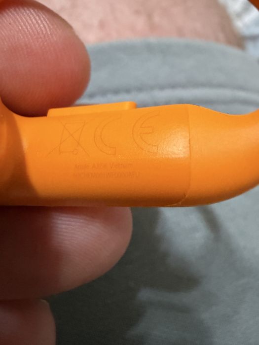 Powerbeats Pro 2 – kolor pomarańczowy – stan idealny