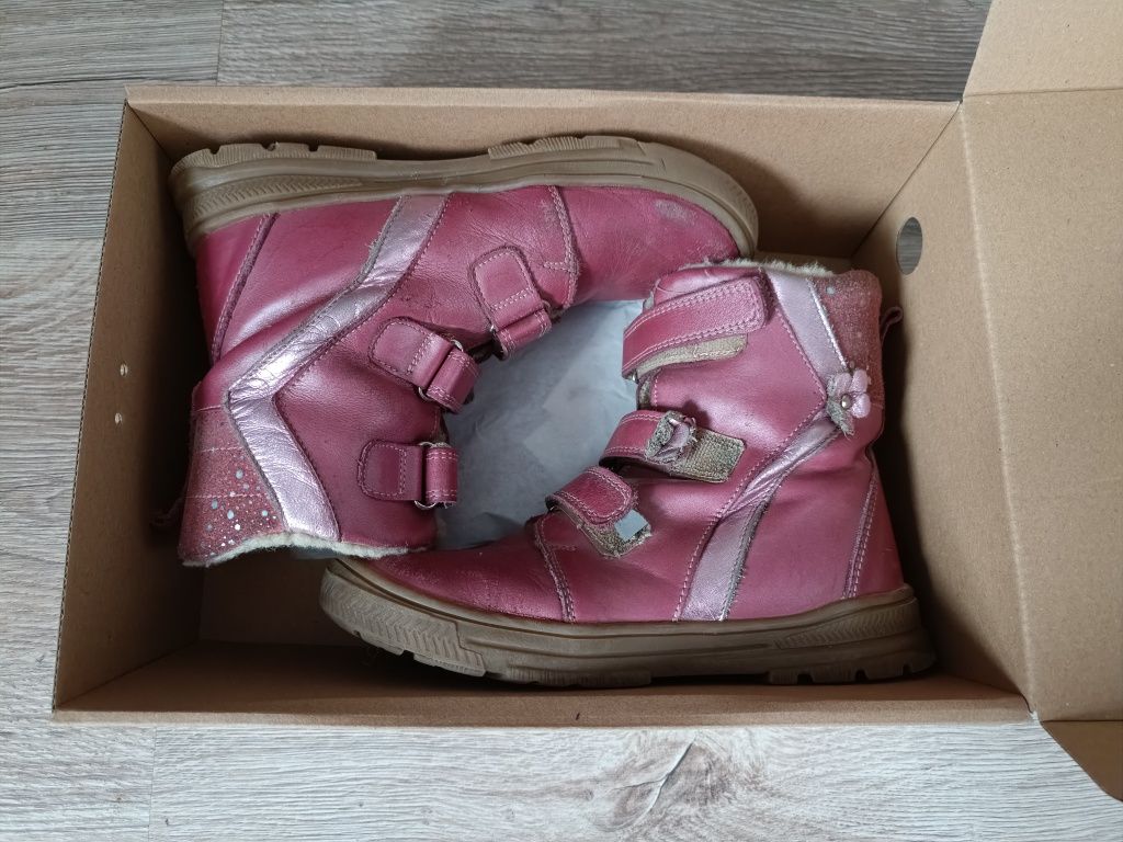 Buty r. 32 Ani-but różowe