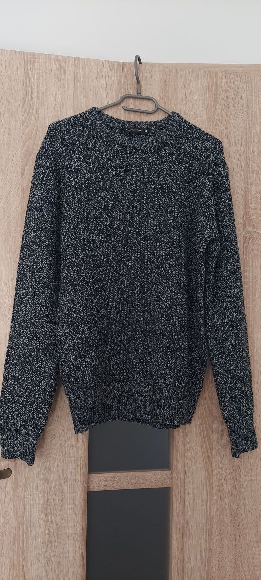 Gruby sweter zimowy