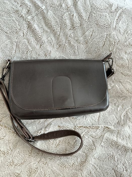 Сумка жіноча шкіряна коричнева