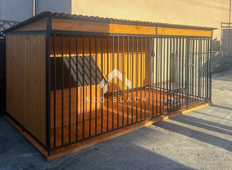 Kojec dla Psów 4x2m Drewniana Podłoga - uchwyt na Miski NB185