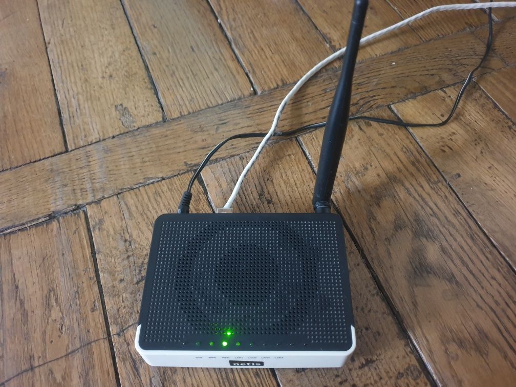 Продам Wi-fi роутер Netis WF2411