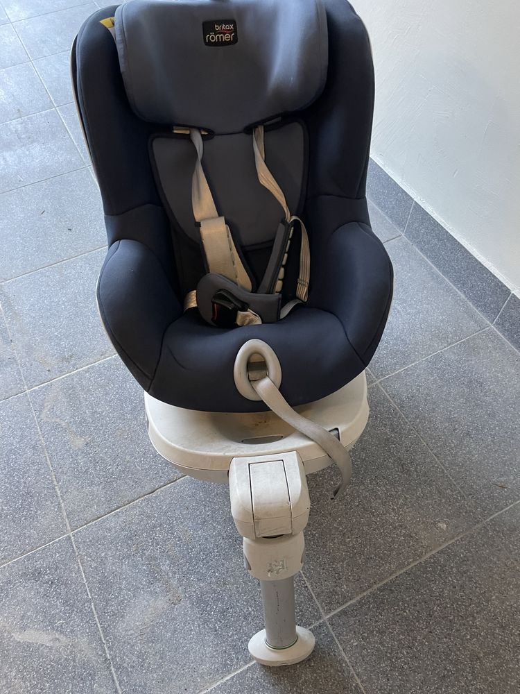 Britax romer dual fix