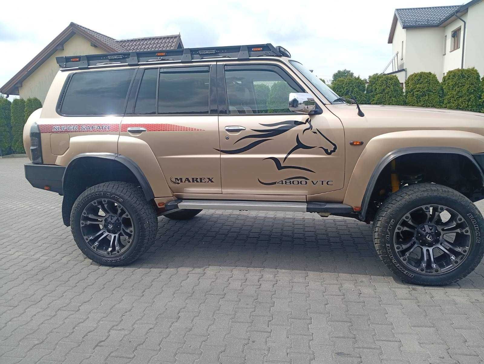 Opony Yokohama
Geolandar A/T G015
275/70 R16  (Przejechane 500 km )