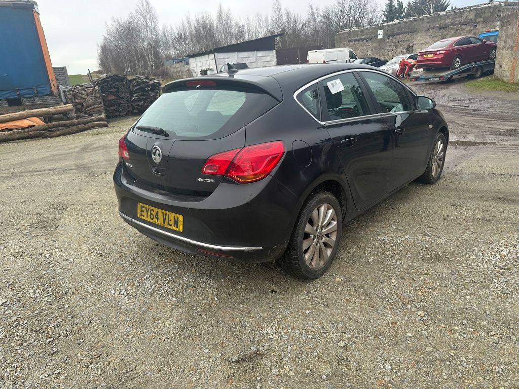 Opel Astra j lift zderzak maska błotnik drzwi z22c